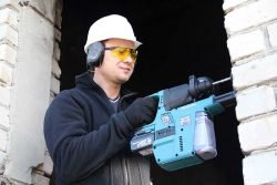 Аккумуляторный перфоратор Makita DHR242 тест Меснянкин Алексей