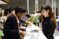 Выставка CIHS 2015 Шанхай иностранные посетители иностранцы China International Hardware Show