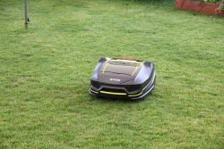 Конференция Ryobi 2019 Лондон RoboYagi робот газонокосилка аккумуляторный