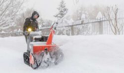 Caiman снегоуборщик 29 января 2026 Бирюлевский дендропарк музей заповедник Царицыно Edo 36Y 32H 26H Valto 30CVE демонстрация испытания тест